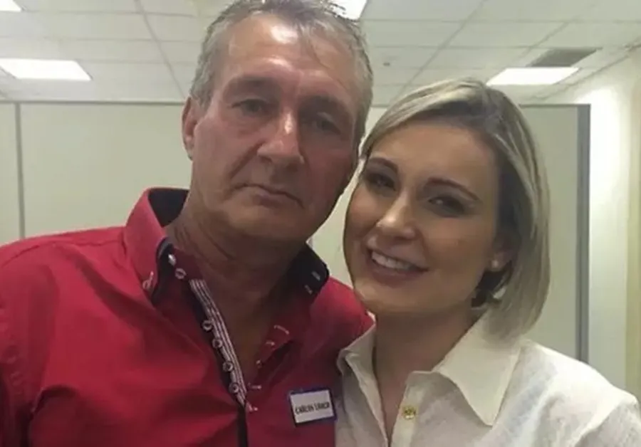 Andressa Urach e o pai, Carlos Urach