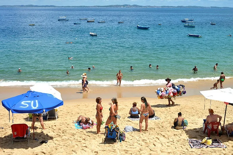 Praia do Porto da Barra, em Salvador