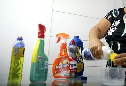 Combinações inadequadas podem liberar gases tóxicos e levar à morte