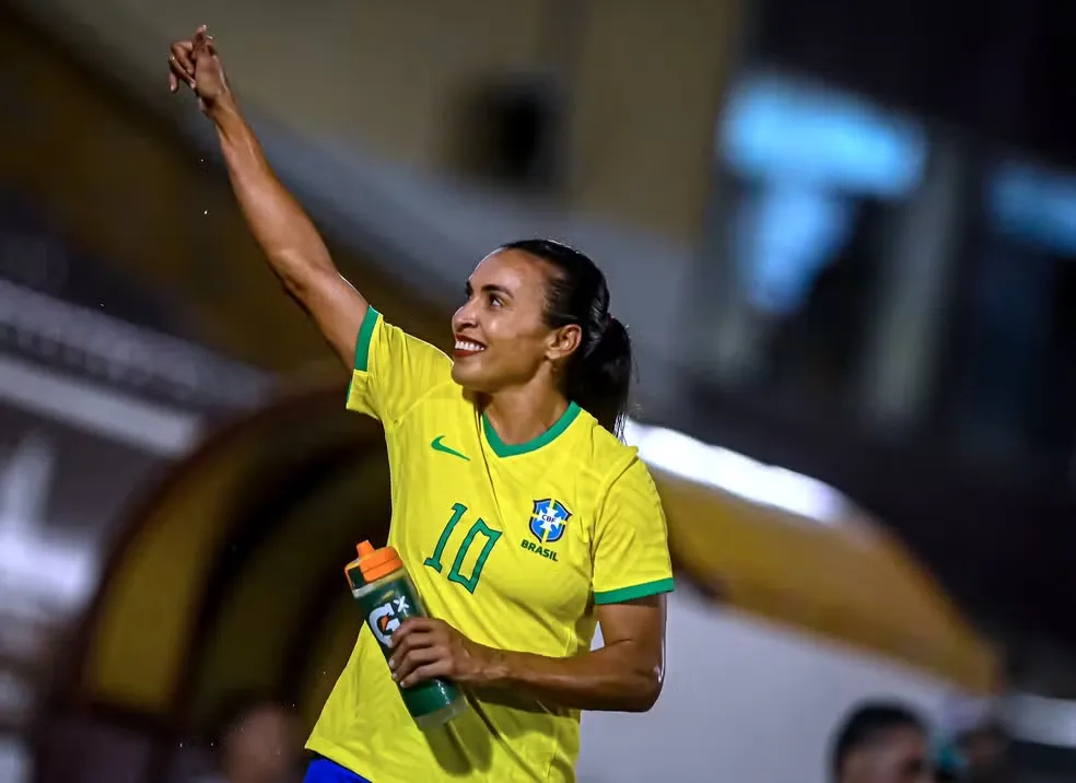 Rainha Marta foi eleita a melhor jogadora da história pela IFFHS
