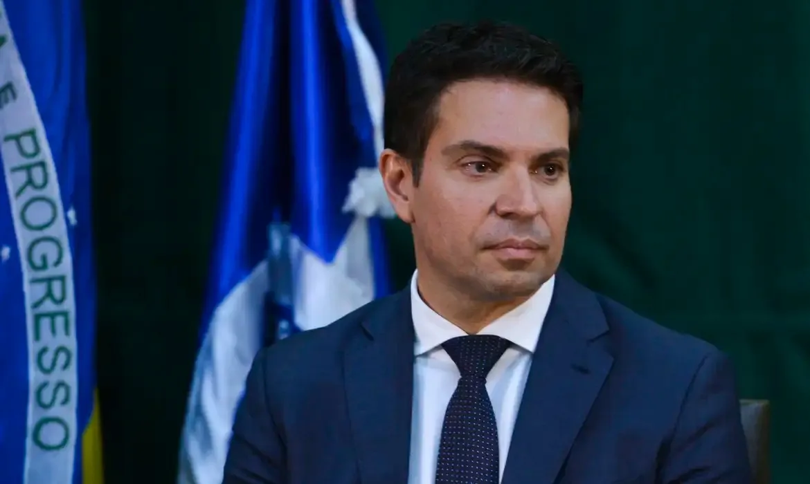 Ramagem permanecerá réu em trama golpista