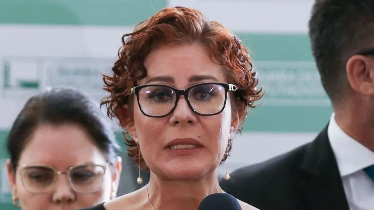 Supremo tem dois votos para condenar Carla Zambelli