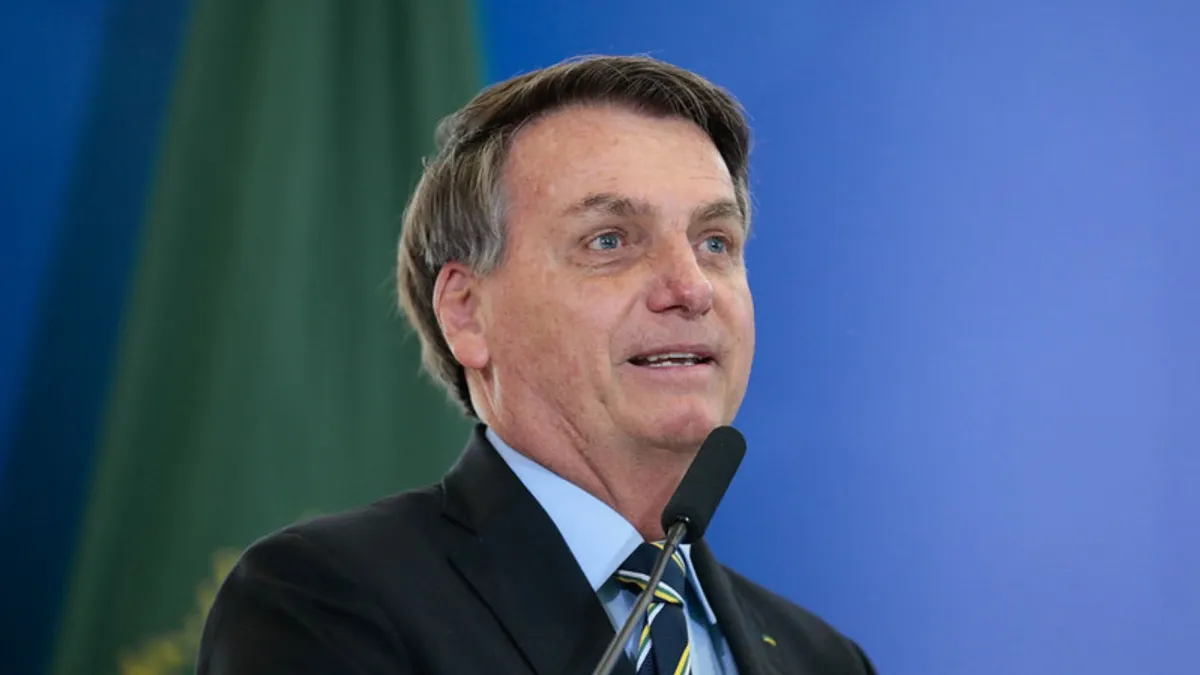 Bolsonaro fez crítica nas redes sociais