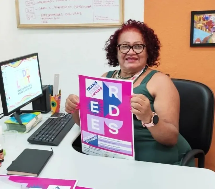 Keila Simpson é travesti e, hoje,  coordena o CPDD LGBT