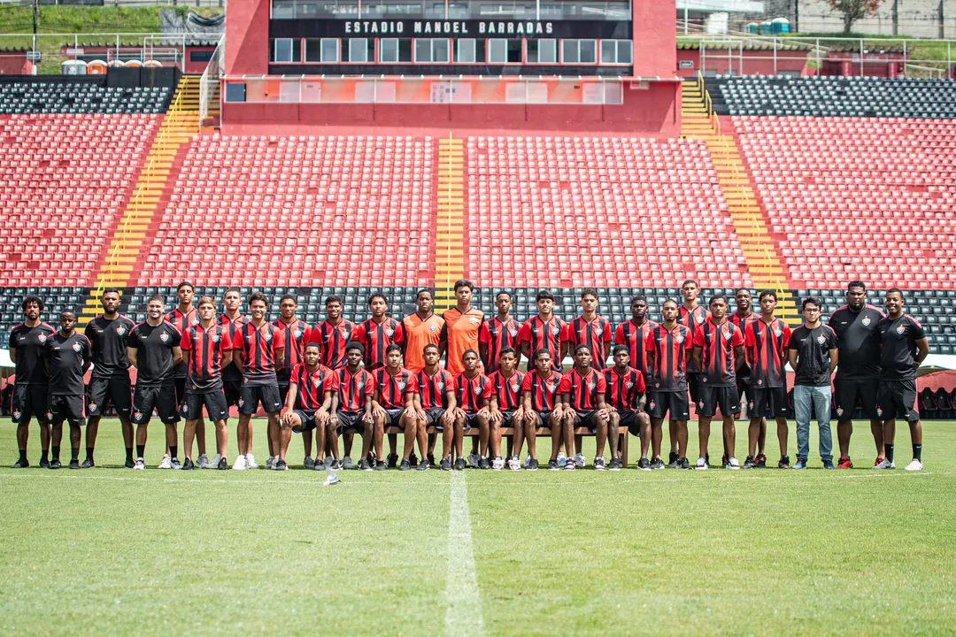 Elenco Sub-17 do Vitória estará em competição da categoria na Argentina
