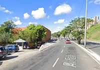 Corpo é encontrado com marcas de tiros na Av. Contorno