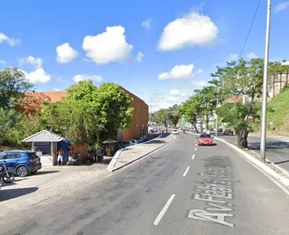 Corpo é encontrado com marcas de tiros na Av. Contorno