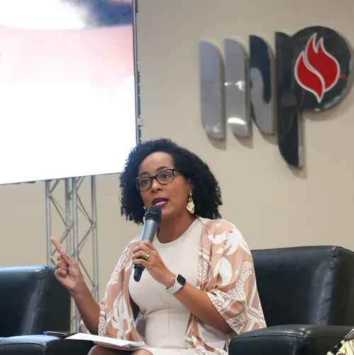 Promotora de justiça Lívia Sant’Anna