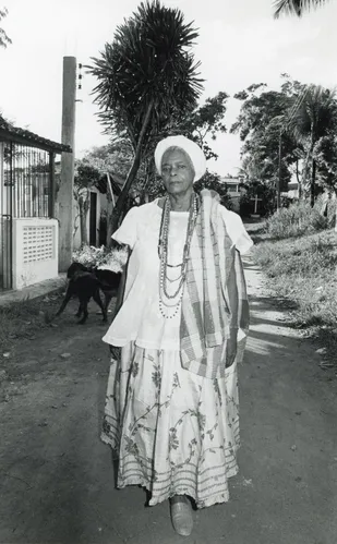 Mãe Stella de Oxóssi no Ilê Axé Opô Afonjá