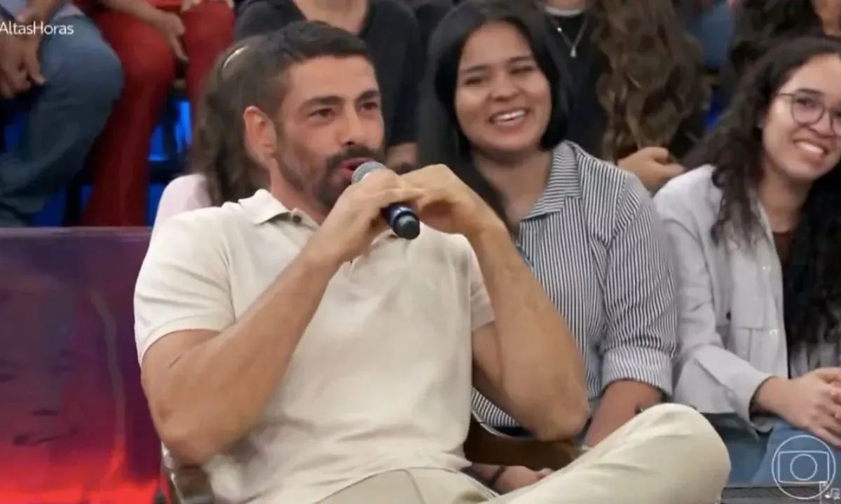 Cauã Reymond no Altas Horas, da TV Globo