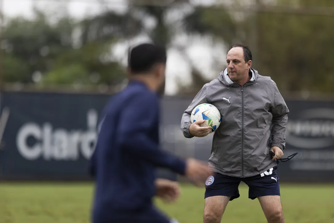 Ceni define Bahia com Willian José como titular contra o Internacional