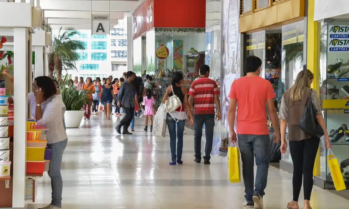 Neste ano a expectativa é de que mais de 100 mil lojas participem da ação