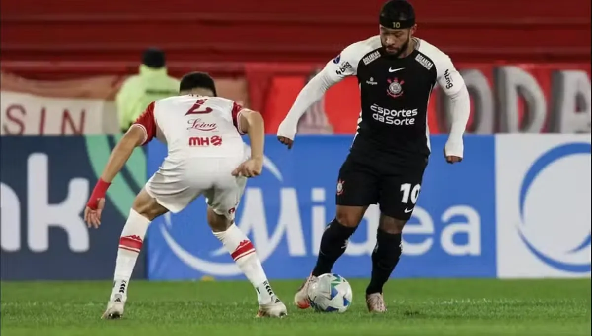 Corinthians é superado pelo Huracán em Buenos Aires e está fora da Copa Sul-Americana