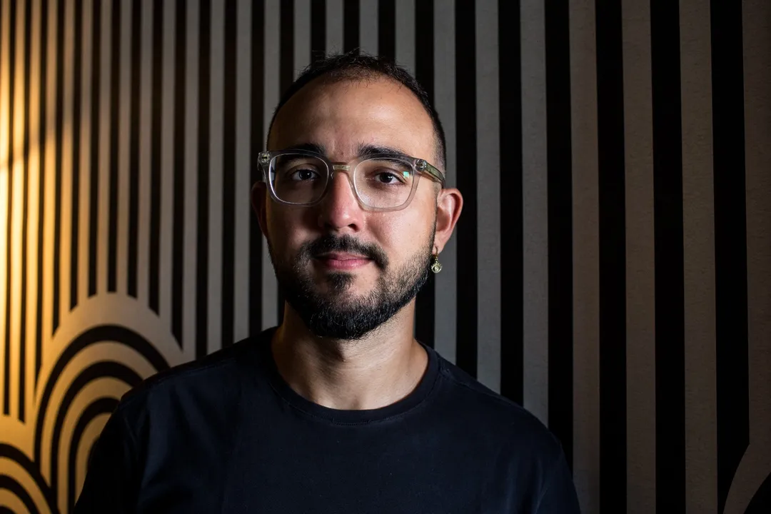 Raphael Montes é considerado um dos autores mais influentes da literatura nacional contemporânea