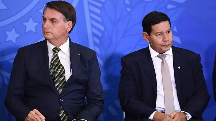 Mourão reclamou de distanciamento de Bolonaro