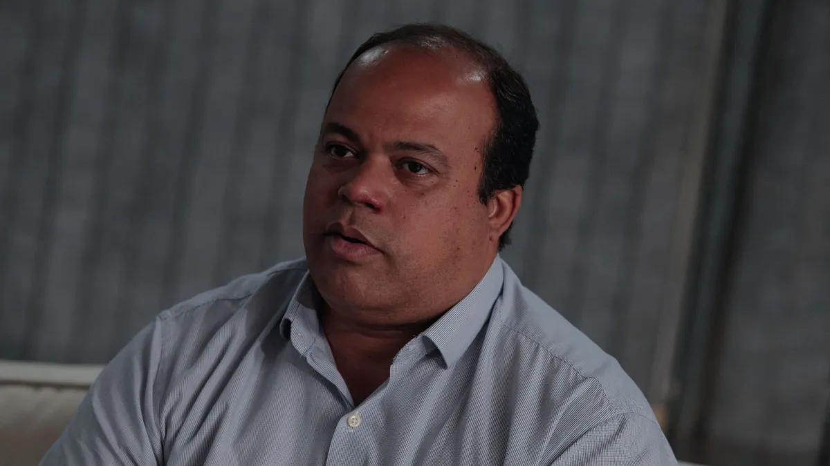 Flaviano Bomfim durante visita ao Grupo A TARDE