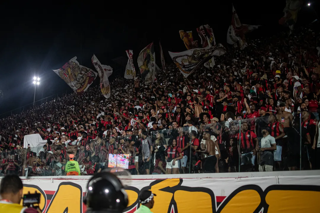Torcida do Vitória no Barradão