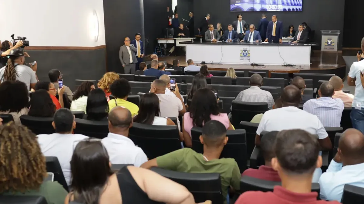 Multa diária estabelecida de R$ 10 mil