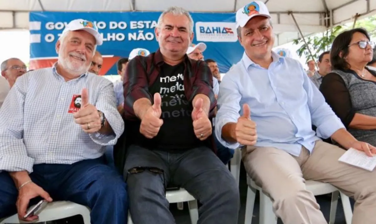 Jaques Wagner (PT), Angelo Coronel (PSD) e Rui Costa (PT)