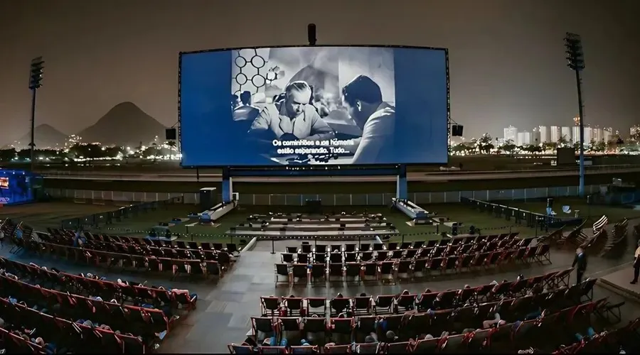 Open Air é o maior cinema a céu aberto do mundo