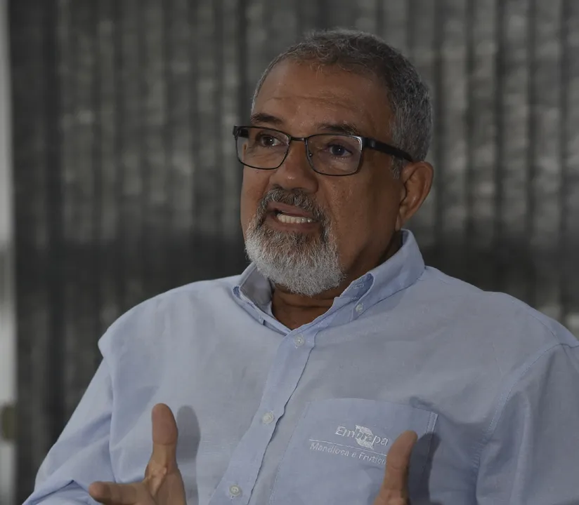Carlos Estevão Leite Cardoso - Chefe - geral substituto da Embrapa