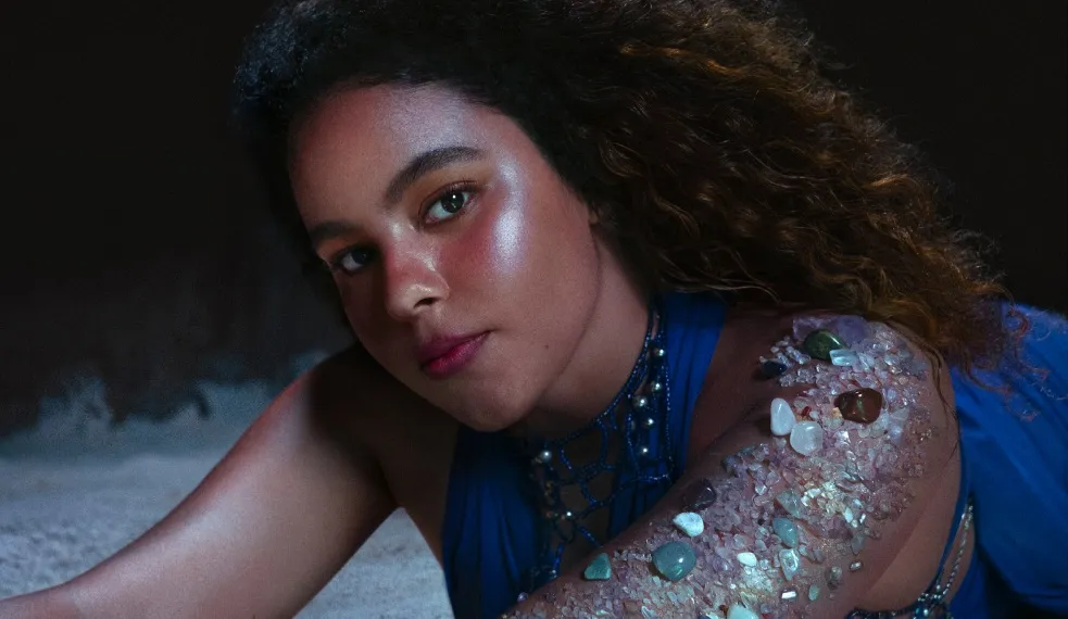 Rachel Reis apresenta álbum 'Divina Casca'