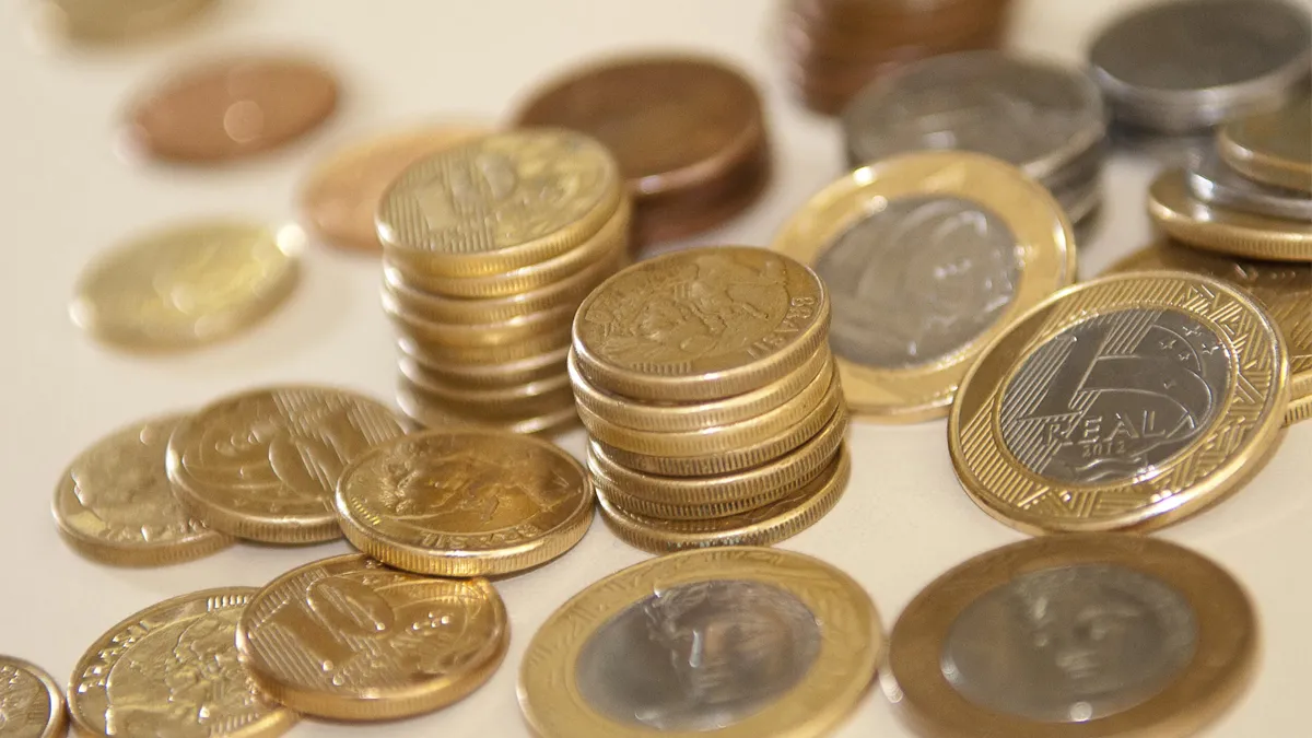Moedas antigas podem valer muito dinheiro