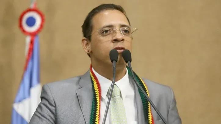 Hilton Coelho (PSOL) foi denunciado por quebra de decoro parlamentar