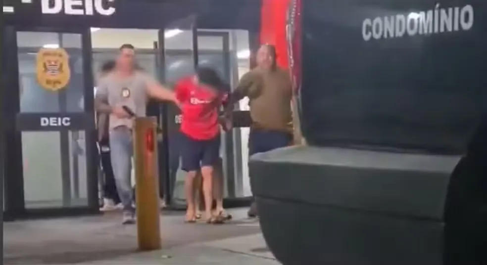 A polícia afirma que ele comete crimes desde os 13 anos