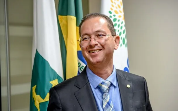 Imagem ilustrativa da imagem Alex Santana desiste de reeleição e mira chapa majoritária