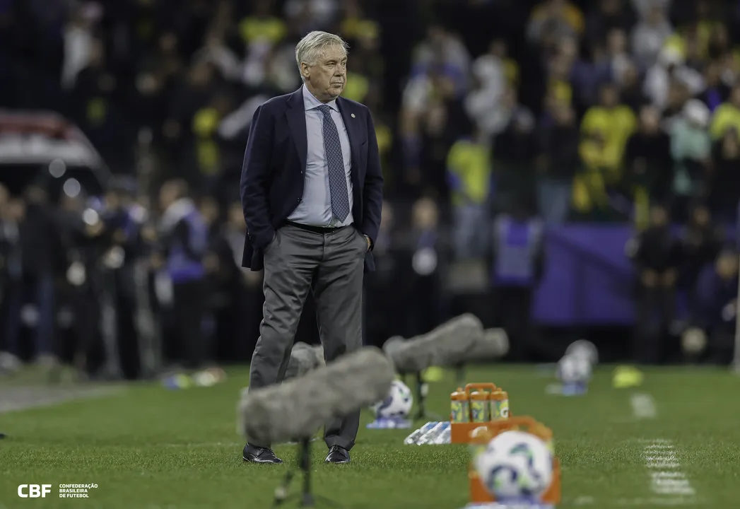 Carlo Ancelotti elogiou o time verde e amarelo e comemorou a classificação a Copa do Mundo