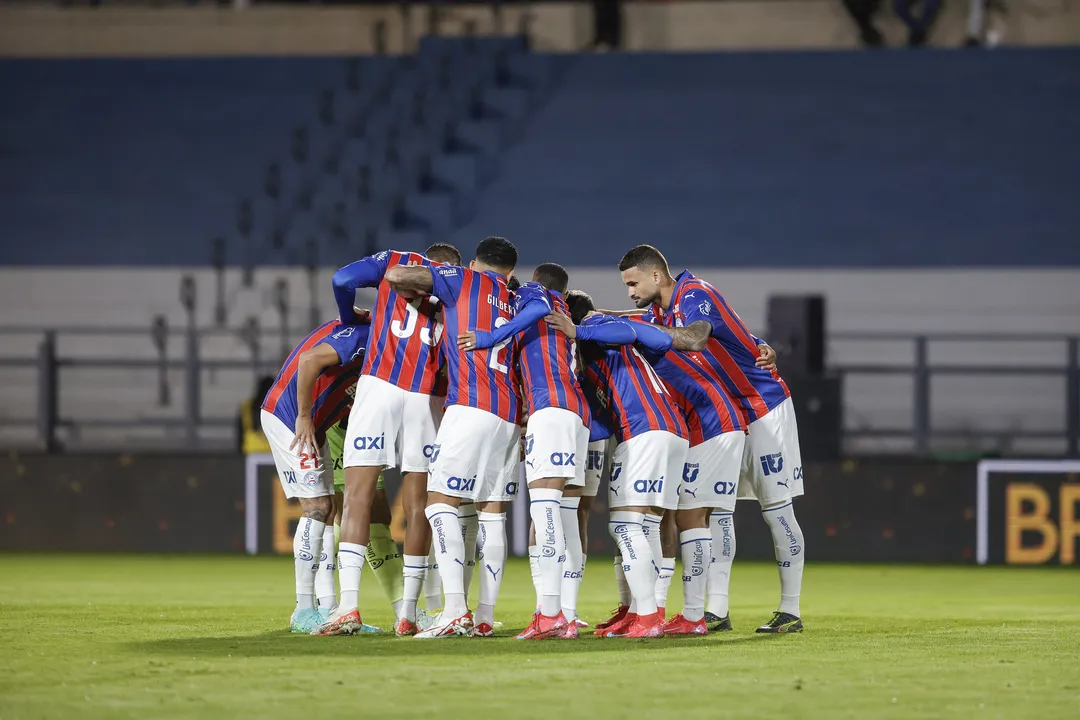 Com vitória por 3 a 0 sobre o Red Bull Bragantino, o Bahia encerra série invicta contra clubes paulistas no Brasileirão e entra no G-6 antes da pausa para o Super Mundial de Clubes.