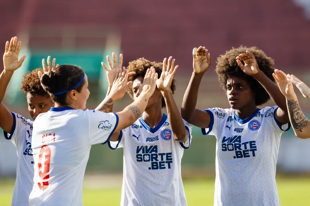 Mulheres de Aço em jogo no Estádio Joia da Princesa, em Feira de Santana
