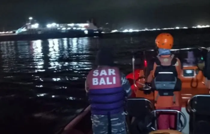 Travessia tinha como destino o porto de Gilimanuk, em Bali