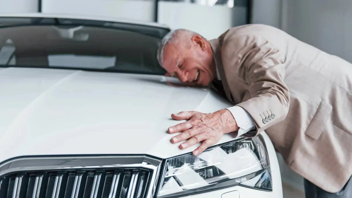 Nova lei garante carros mais baratos para idosos