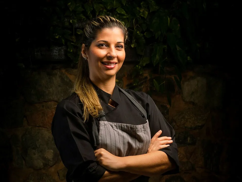 A chef confeiteira Lisiane Arouca