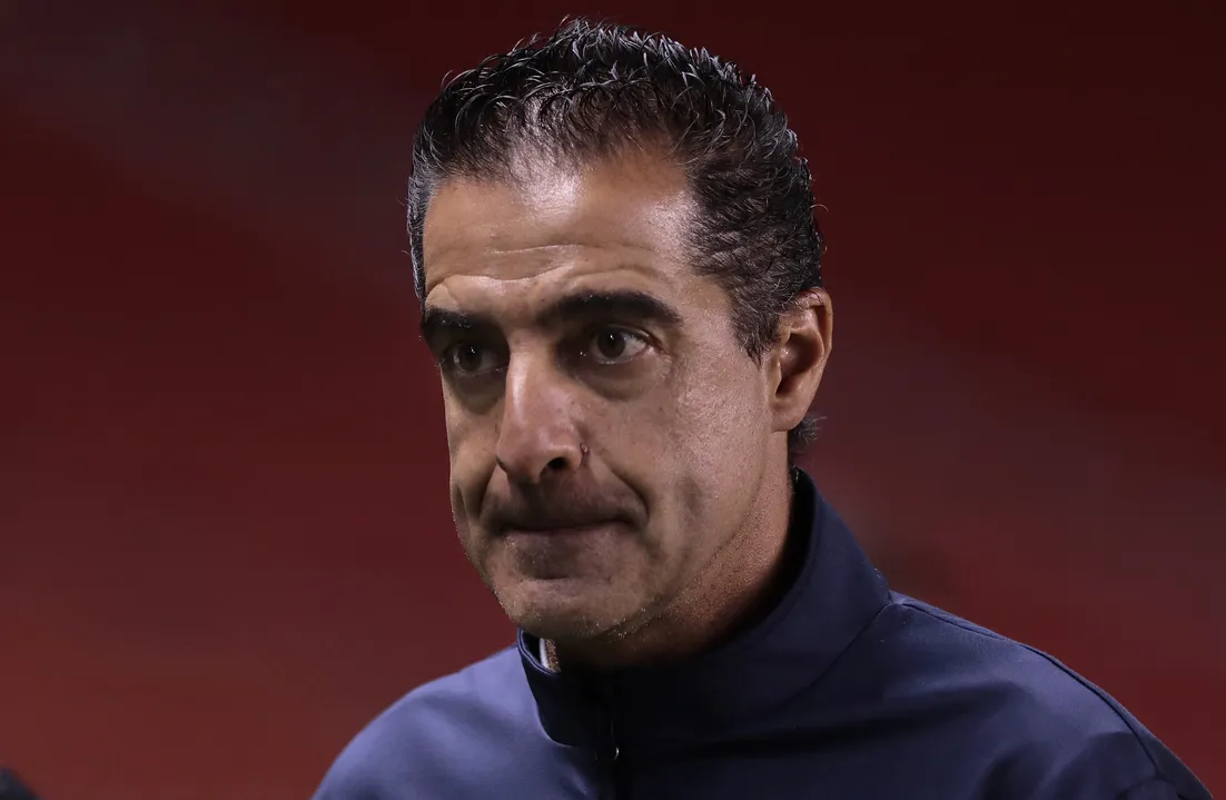 Técnico do Botafogo faz revelação sobre PSG antes do Super Mundial