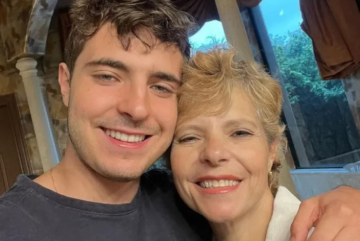 João Augusto Liberato, filho do apresentador Gugu, e sua mãe, Rose Miriam