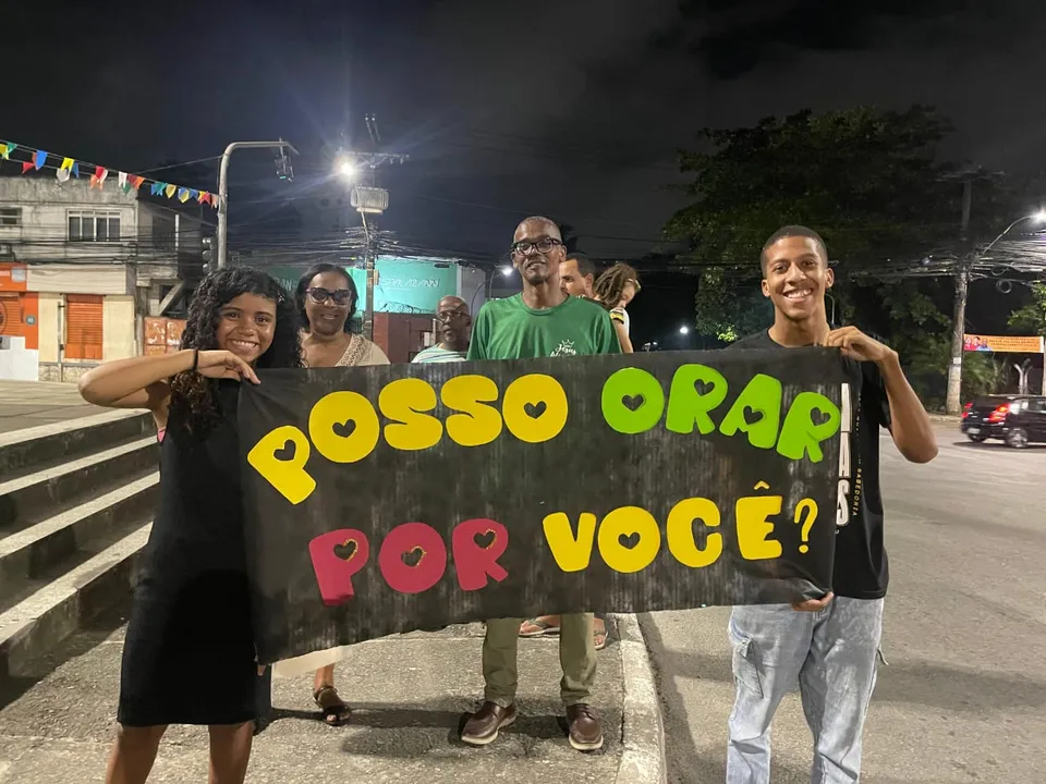 Grupo de jovens no São João de Pirajá