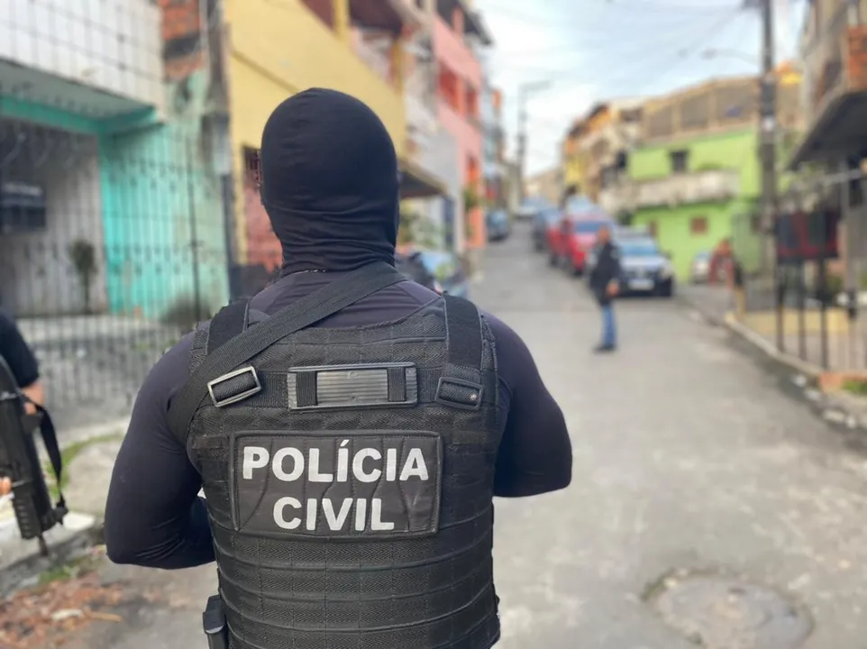 Crime aconteceu na noite de domingo, na Rua das Acácias