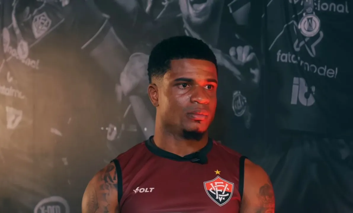 Lateral jamerson se recupera após grave lesão no tornozelo direito
