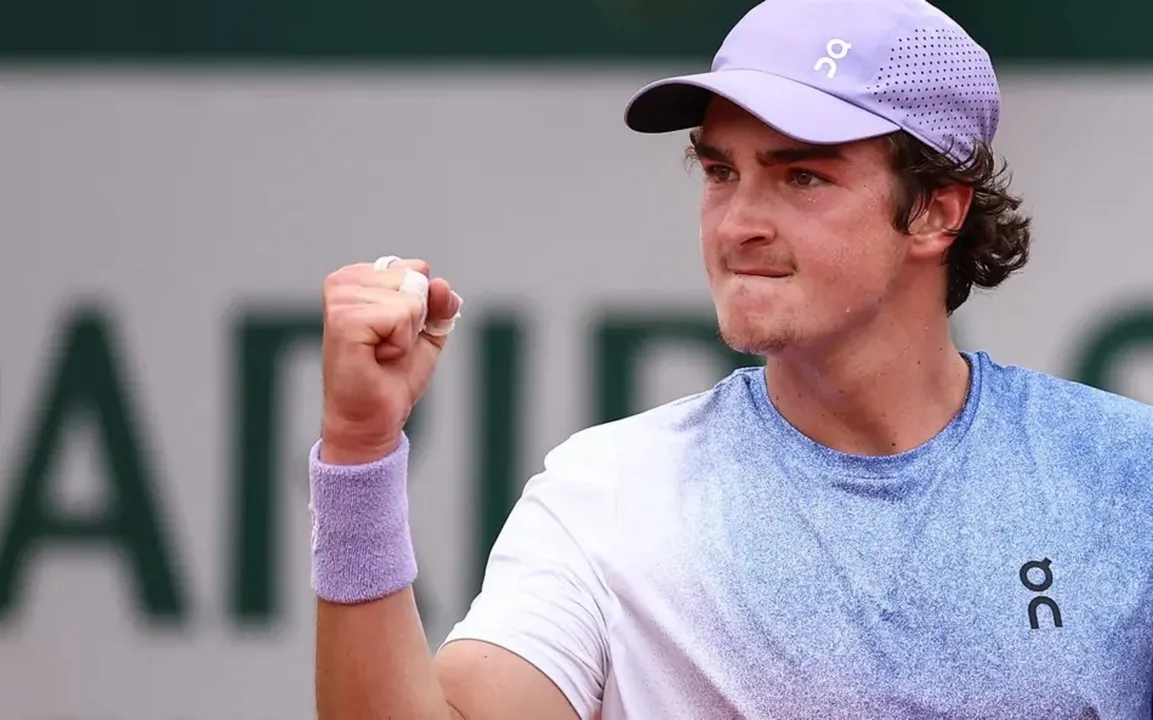 João Fonseca luta por classificação inédita em Wimbledon