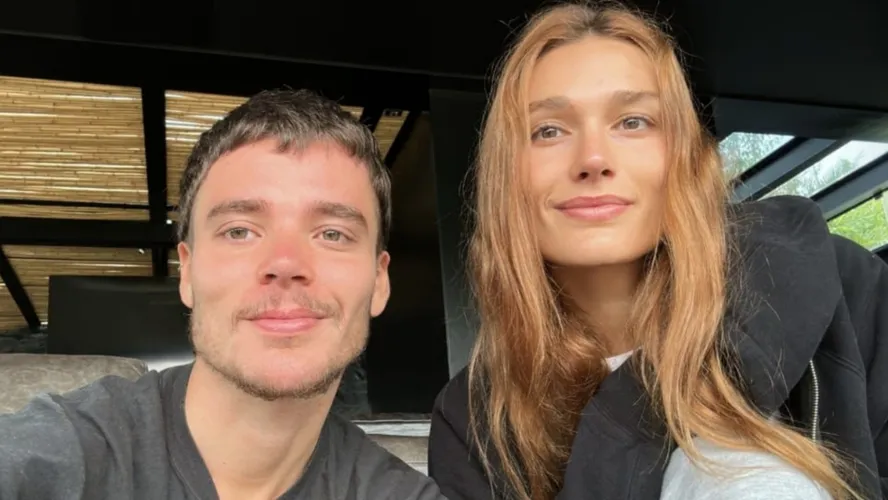 Marido de Sasha expõe mensagens de fãs: "Pessoas peladas"