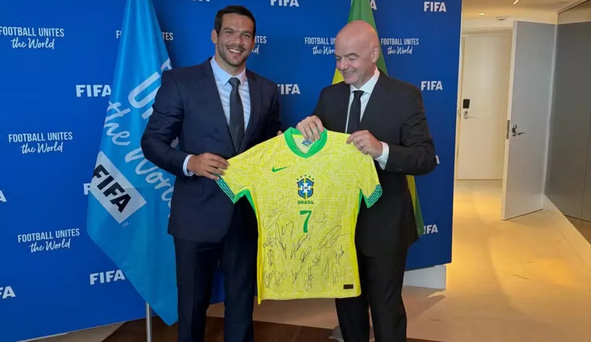 Samir Xaud e Gianni Infantino