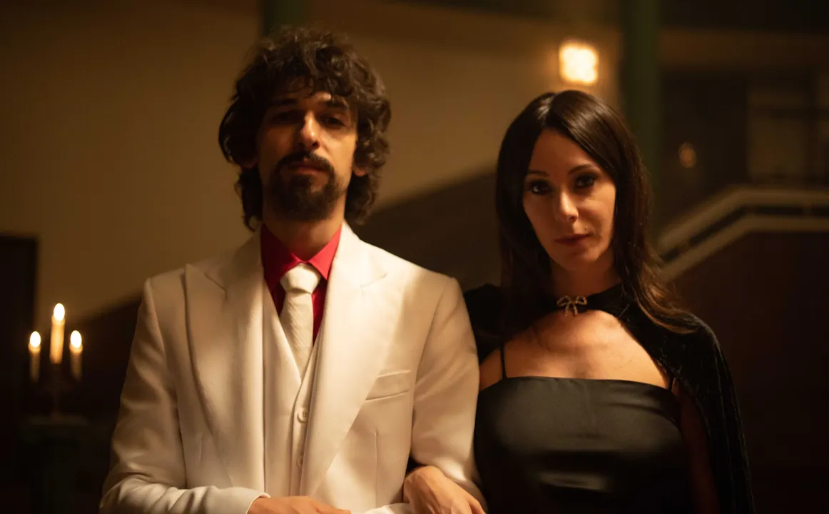 Raul Seixas (Ravel Andrade) em nova série da Globoplay
