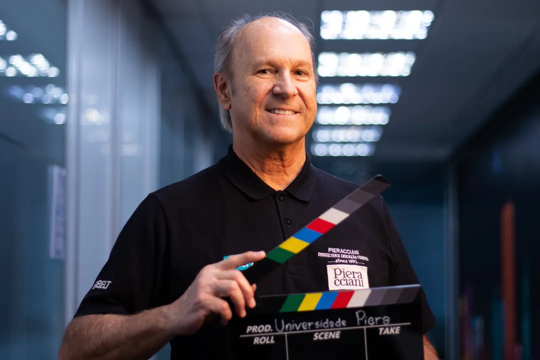 Valter Pieracciani, empresário, pesquisador e escritor