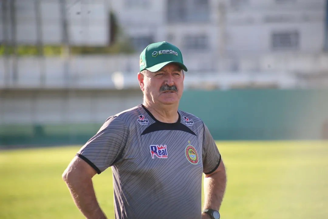 O gaúcho Leandro Campos é o novo técnico da Juazeirense