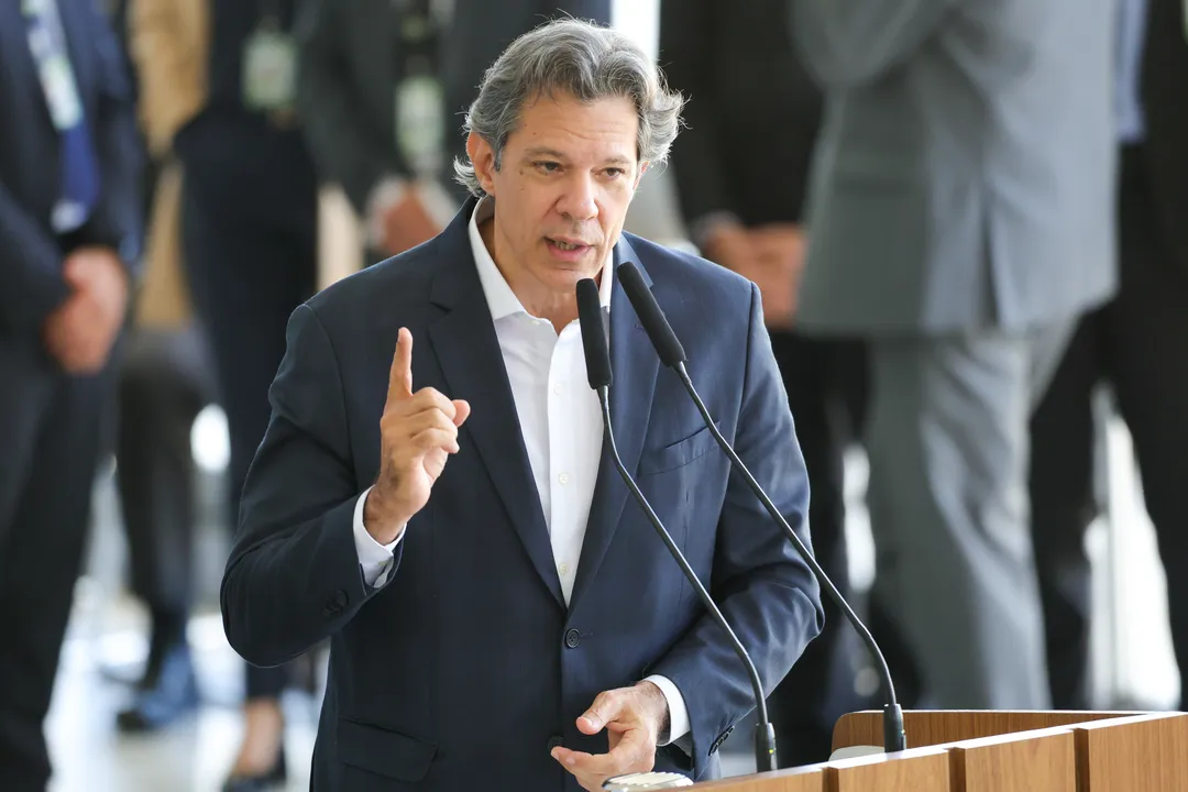 Ministro Fernando Haddad defende cobrança de mais ricos para isentar salário de quem ganha até R$ 5 mil