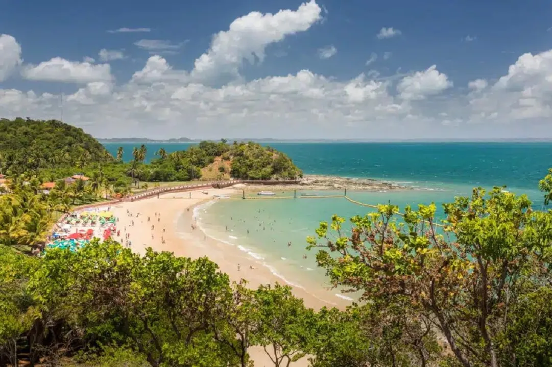 Praia de Ponta de Nossa Senhora de Guadalupe, na Ilha dos Frades