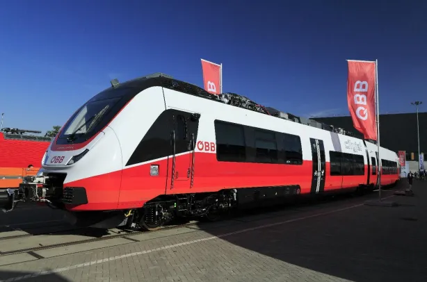Trem poderá chegar a 160 km/h para passageiros